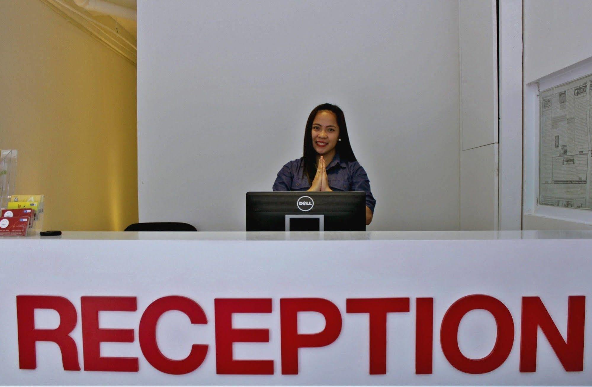 Everest Boutique Hotel Bangkok Bagian luar foto