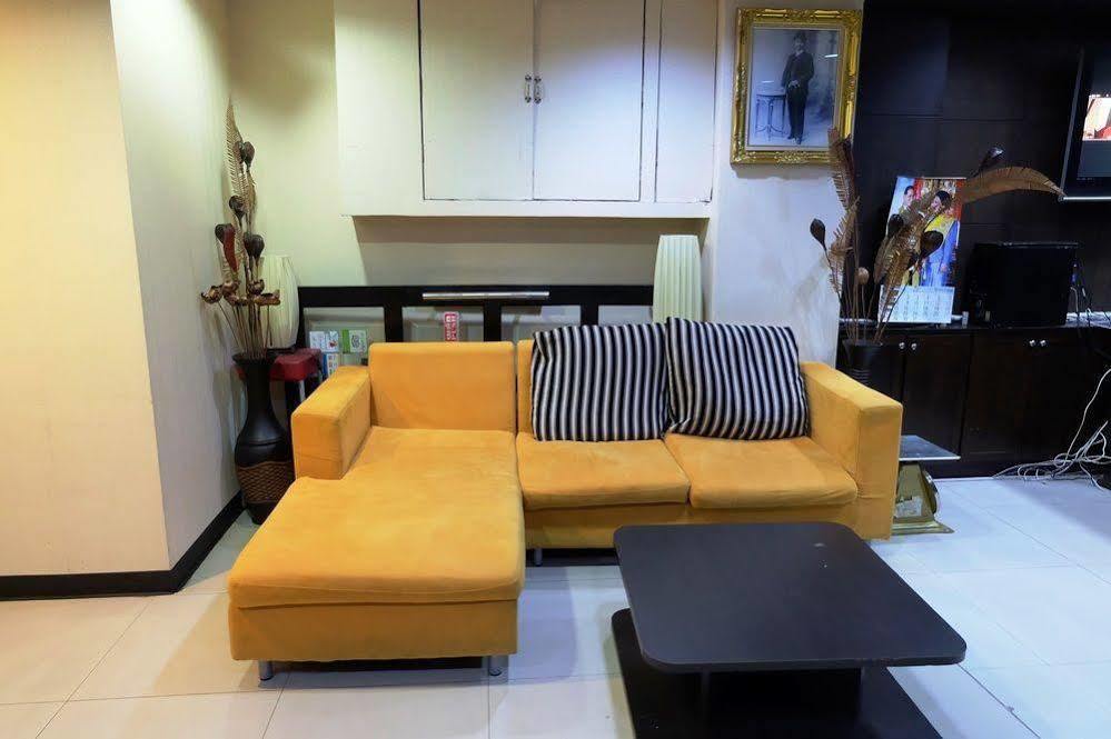 Everest Boutique Hotel Bangkok Bagian luar foto